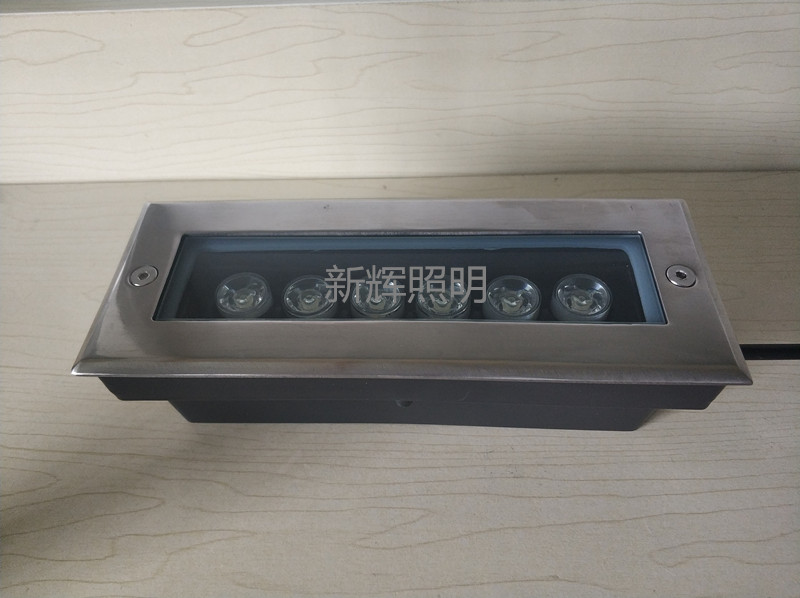 XV-CT002